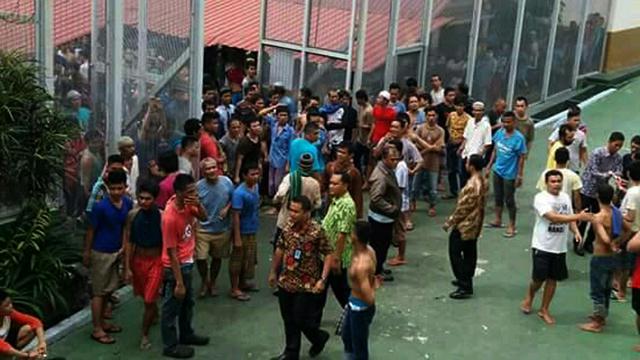 Paling Keren 13+ Gambar Lucu Berangkat Jumatan - Richa Gambar