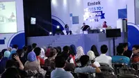 Bagi komika, yang paling penting ya kerja keras. Kerja keras akan mengalahkan bakat.