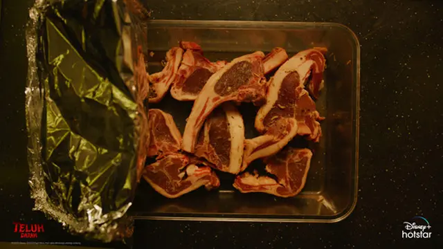 Adegan mengerikan di serial Teluh Darah. (Foto: Disney+ Hotstar)