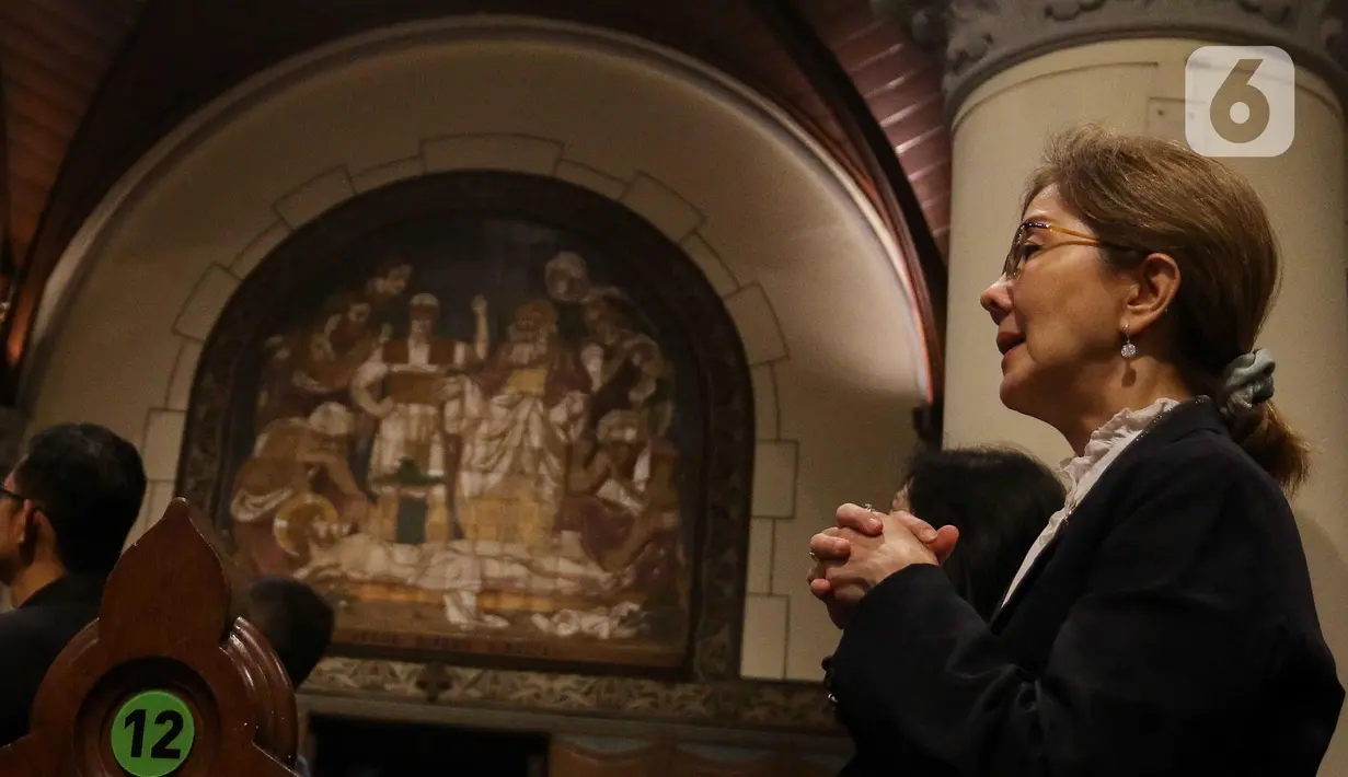 Paus Fransiskus wafat di Casa Santa Marta, Vatikan, pada Senin 21 April 2025 pagi waktu setempat. (Liputan6.com/Herman Zakharia)