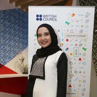 Berpartisipasi dalam gelaran London Fashion Week 2016, Zaskia Sungkar tak ingin menyia-nyiakan kesempatan tersebut. Lewat gelaran bergengsi itu Zaskia ingin menampilkan keindahan budaya Indonesia ke mata dunia. (Nurwahyunan/Bintang.com)