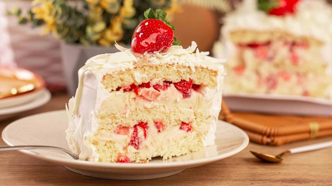 Strawberry Cake