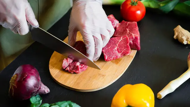 Inilah 6 Keuntungan Membatasi Konsumsi Daging Merah