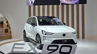 Volvo hadirkan SUV listrik EX90 di GIIAS 2026. (Liputan6.com/Pramita Tristiawati)