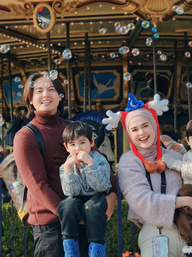 Cut Meyriska dan Roger Danuarta berharap anak perempuan. (credit:instagram.com/cutratumeyriska)