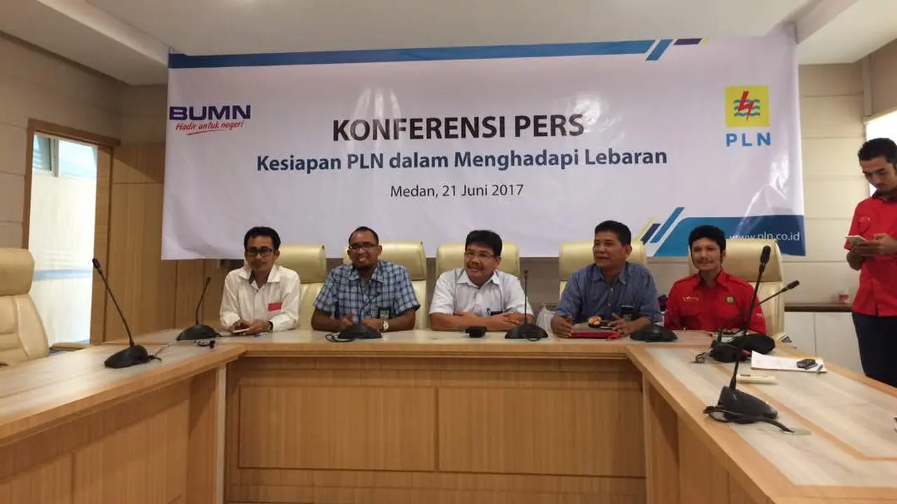 PLN Sumbagut jamin pasokan listrik Idul Fitri aman (Foto: Reza Efendi)