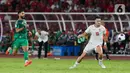 Babak pertama ditutup dengan kemenangan timnas Indonesia dengan skor 1-0. (Liputan6.com/Herman Zakharia)