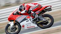 Pembalap Indonesia Mario Suryo Aji datang ke Valencia untuk kembali bersaing di balapan CEV Moto3 Junior World Championship. (foto: istimewa)