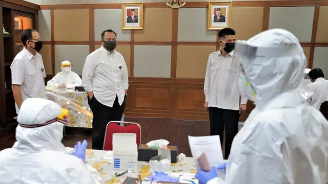 Kementerian Koperasi dan UKM melakukan Rapid Test bagi seluruh Aparatur Sipil Negara (ASN) di lingkungan Kementerian. (Dok Kemenkop dan UKM)