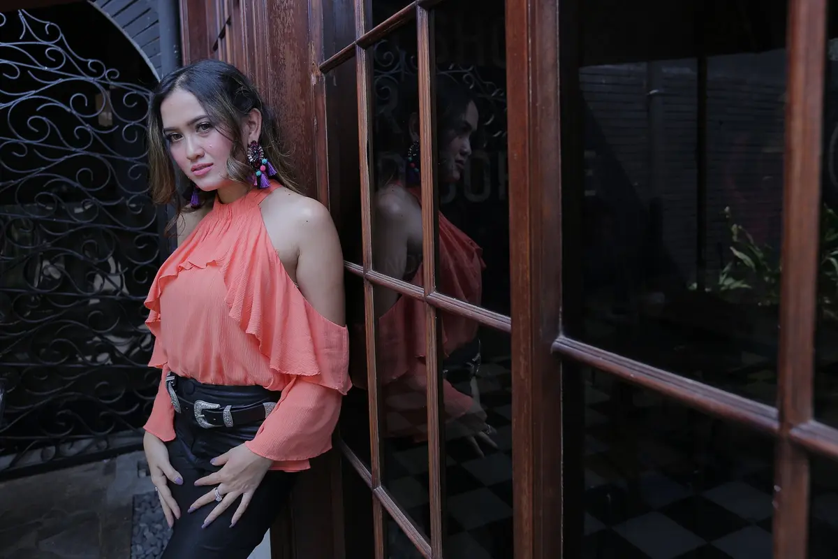 [Bintang] Meggy Diaz