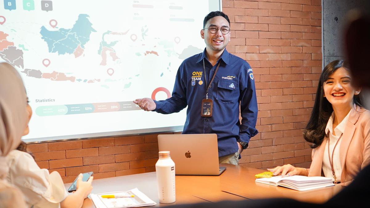 Bank Mandiri Kembali Meraih Peringkat Pertama dalam Pengembangan Karir di Indonesia Versi LinkedIn Top Companies 2025