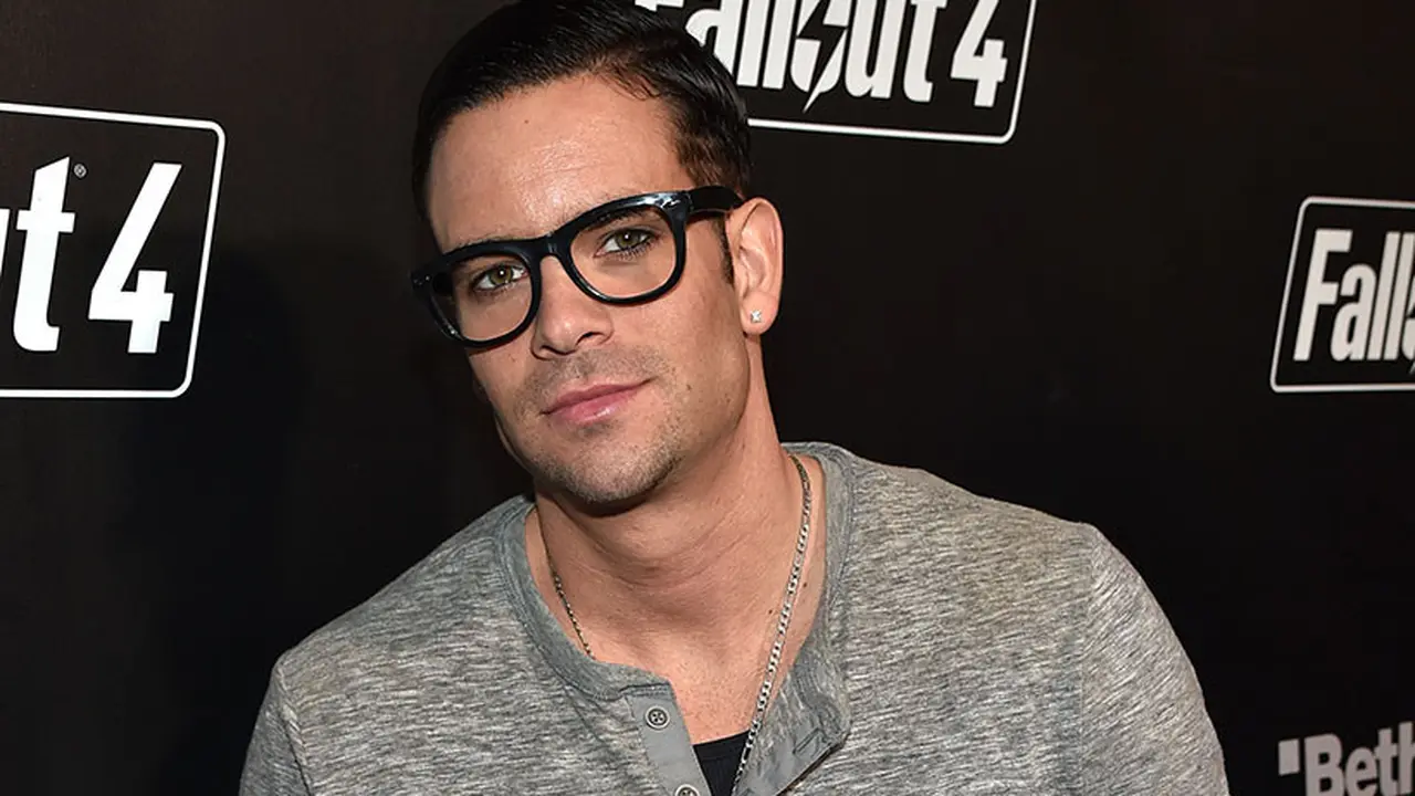 [Bintang] Mark Salling
