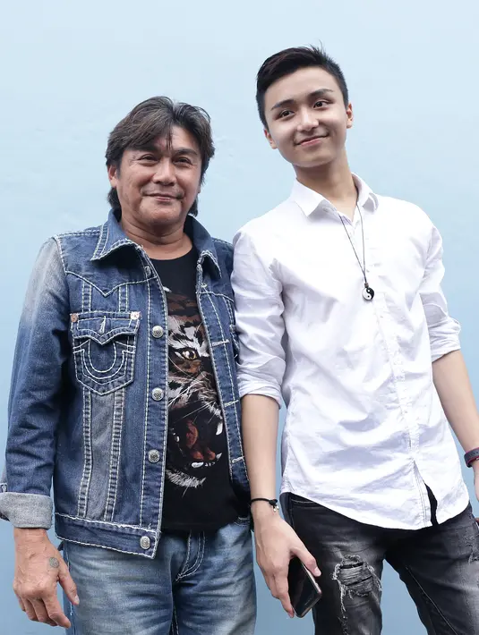 Leon Dozan adalah anak pernikahan aktor laga Willy Dozan dan Penyanyi Betharia Sonata. (Andy Masela/Bintang.com)
