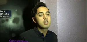 Menurut Kemal Pahlevi, membuat orang tertawa jauh lebih sulit ketimbang membuat orang menangis