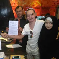 Nina Wang dan Dodhy eks Kangen Band (Henry/Bintang.com)