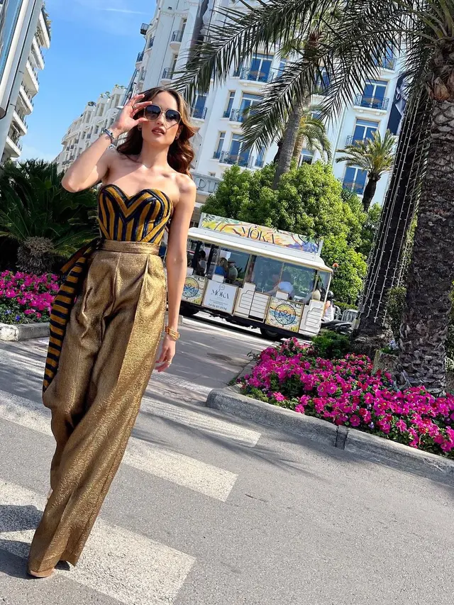 6 Potret Cinta Laura hingga Wulan Guritno yang Berzodiak Paling Fashionable