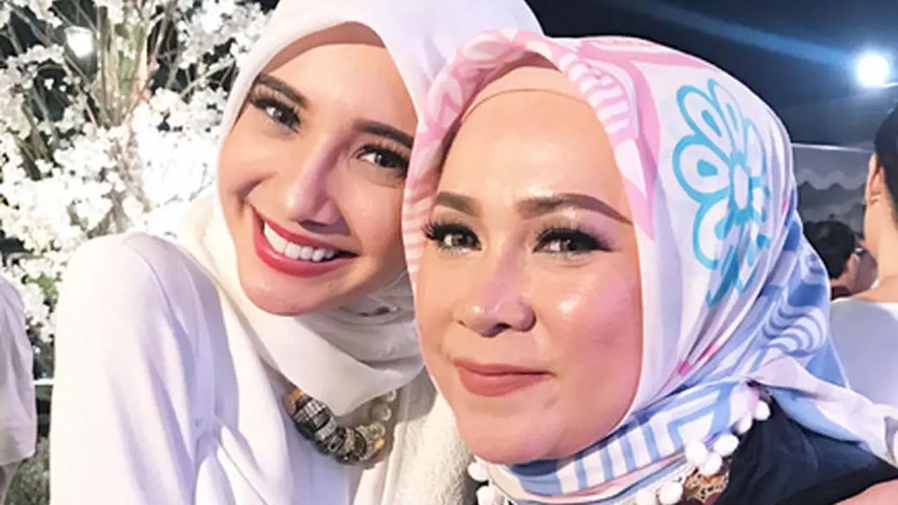 [Bintang] Artis di pernikahan Bella dan Emran