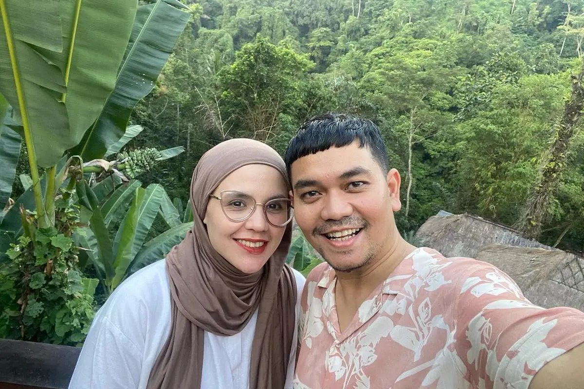 7 Seleb Ini Digugat Cerai Pasangan Saat Sakit, Terbaru Indra Bekti