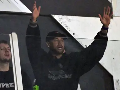Neymar Jr harus absen membela Santos setelah pelatih Timnas Brasil, Carlo Ancelotti memasukkan namanya ke dalam skuad untuk Piala Dunia 2026.(AFP/Nelson Almeida)