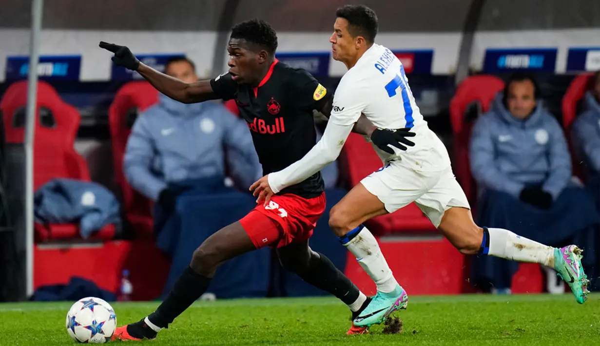 Nerazzurri harus menunggu hingga menit ke-85 untuk bisa mencetak gol setelah Lautaro Martinez mencatatkan namanya di papan skor lewat titik putih. (AP Photo/Petr David Josek)