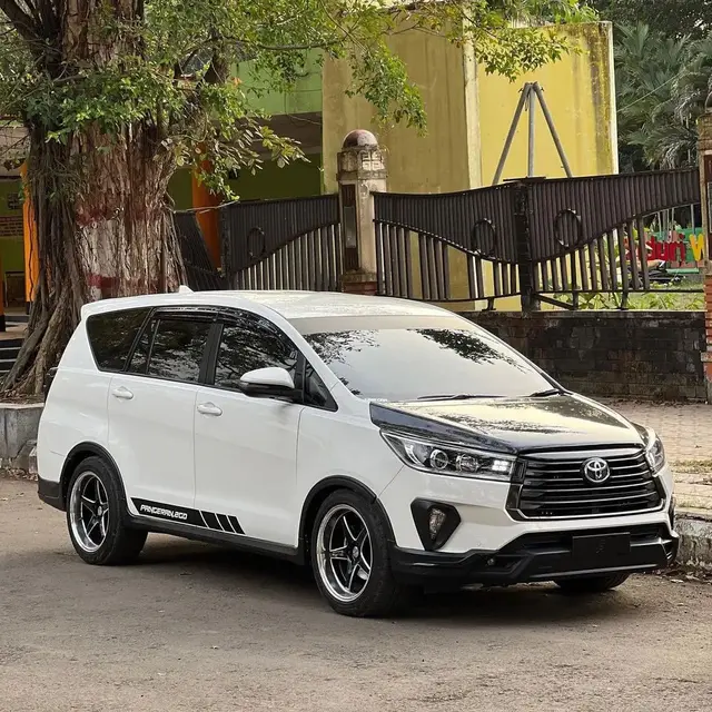 10 Potret Modifikasi Innova Diesel Khas Cumi Darat, Si Bongsor yang Bisa Berlari Kencang