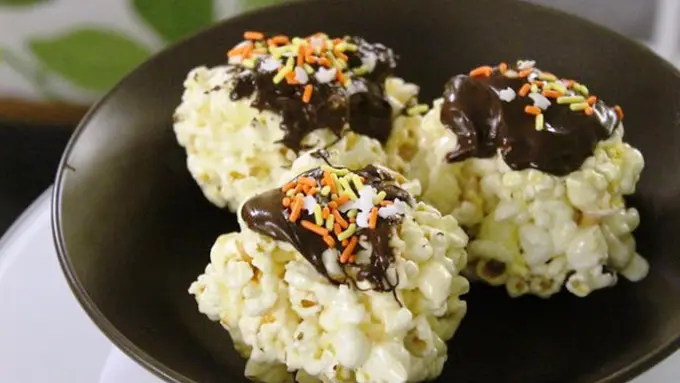 Nonton 'Home Theater' di Rumah, Menu 'Popcorn' Ini Layak Dicoba