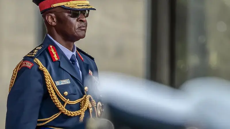 Jenderal Kenya Francis Ogolla tewas dalam kecelakaan helikopter di Elgeyo Marakwet County pada 18 April 2024 [File: Luis Tato/AFP]