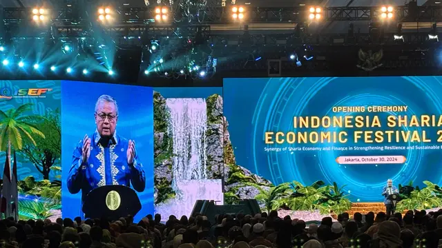 Bank Indonesia menyelenggarakan acara Indonesia Sharia Economic Festival (ISEF) ke-11 tahun 2024 yang diselenggarakan di JCC, Jakarta, Rabu (30/10/2024).