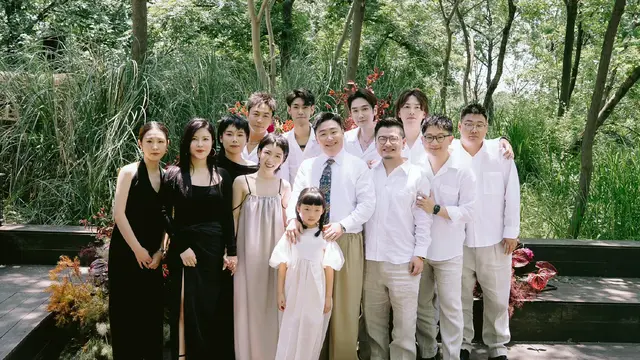 Potret Pernikahan Mantan Aktris Steven Hao Si Pemeran BoBoHo, credit: Weibo