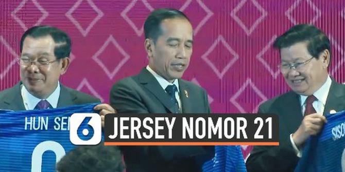 VIDEO: Jersey Nomor 21 untuk Jokowi dan Indonesia