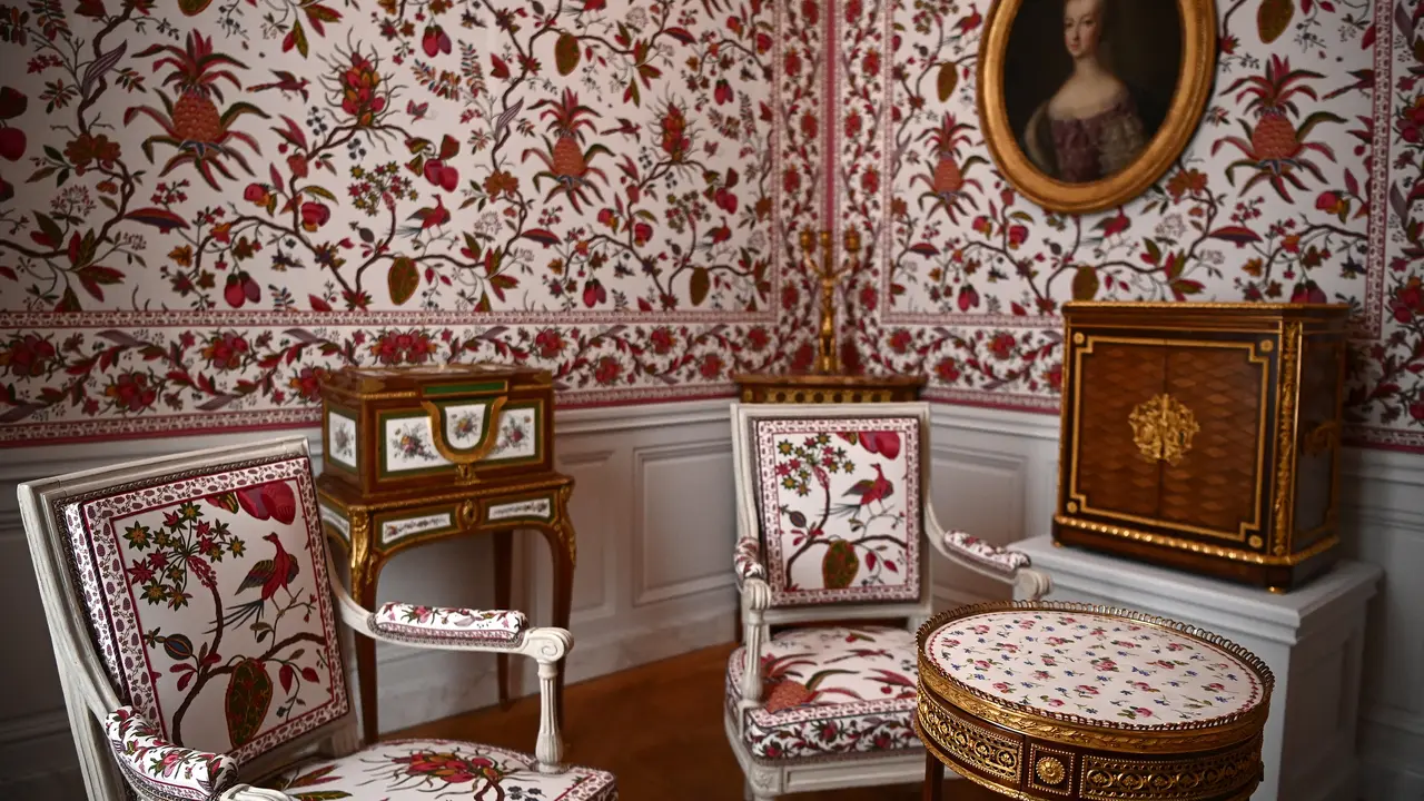 Istana Versailles membuka kembali kamar pribadi Marie-Antoinette