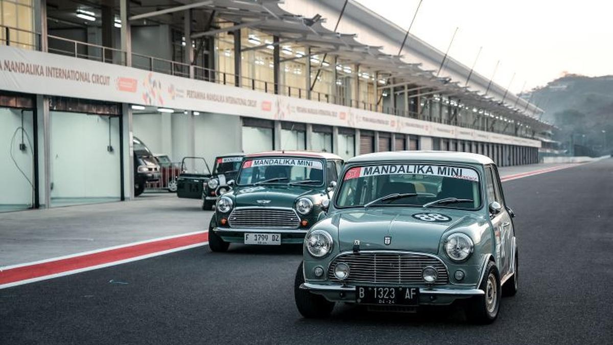 Turut Memeriahkan MotoGP, Komunitas Mini Cooper Jaksel Pacu Adrenalin ...