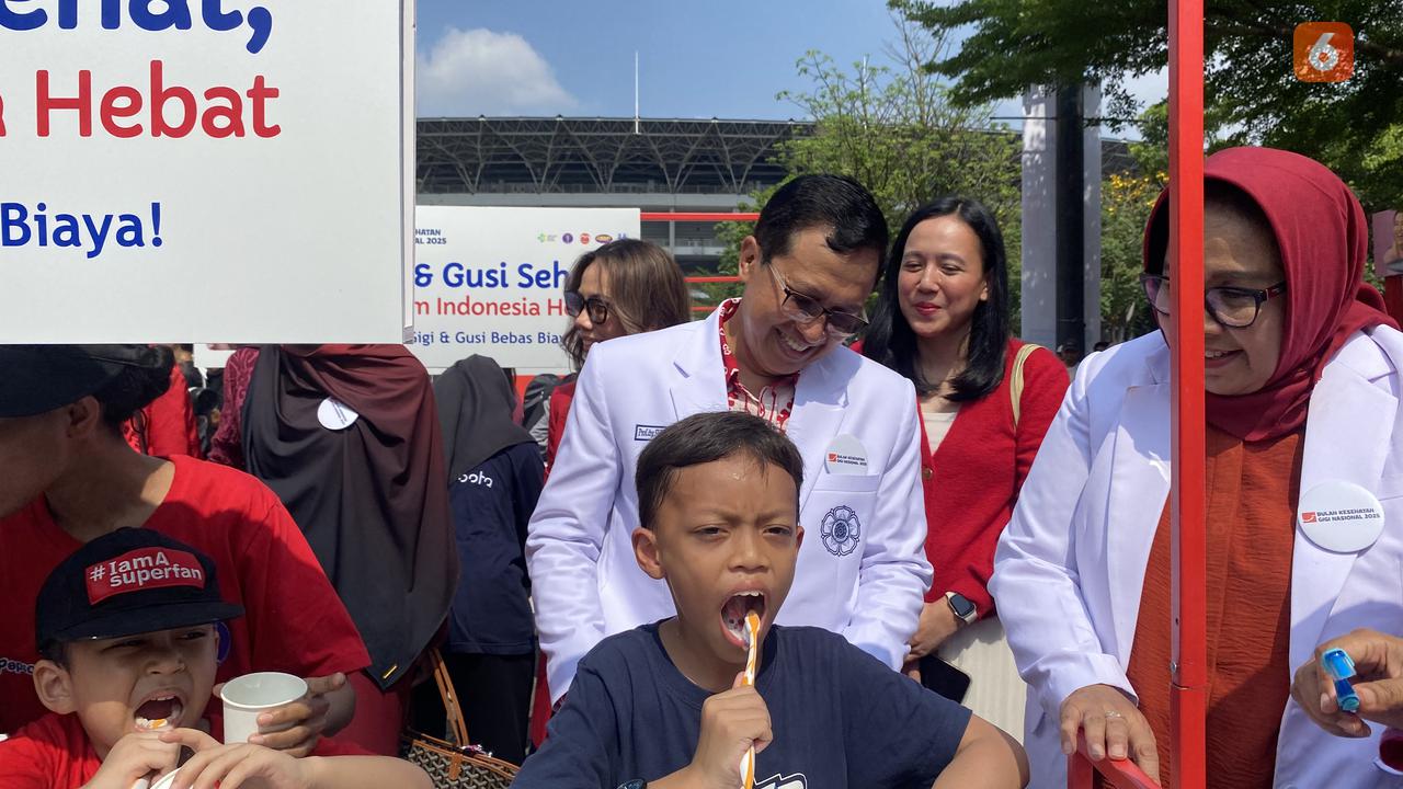 Praktik sikat gigi pada acara kick off BKGN 2025, pada Minggu (21/9/2025)