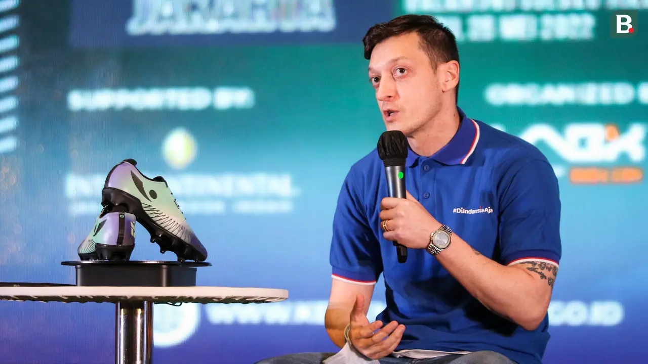 Jumpa Pers Mesut Ozil