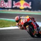 Pembalap Repsol Honda, Marc Marquez memulai balapan MotoGP Spanyol 2018 di Sirkuit Jerez dari posisi kelima. (Twitter/Repsol Honda)