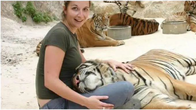 (c) odditycentral.com