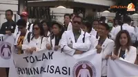 [VIDEO] MA Didesak Bebaskan Dokter Ayu Cs
