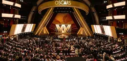 Ajang Academy Awards ke-98 atau Oscars tahun ini kembali menjadi momen penting bagi industri film global. Upacara penghargaan bergengsi yang merayakan karya terbaik dari para sineas, aktor, dan kreator film dunia ini digelar pada 15 Maret 2026 di Dolby Theatre, yang berada di kompleks Ovation Hollywood.  (foto/dok: rolex)