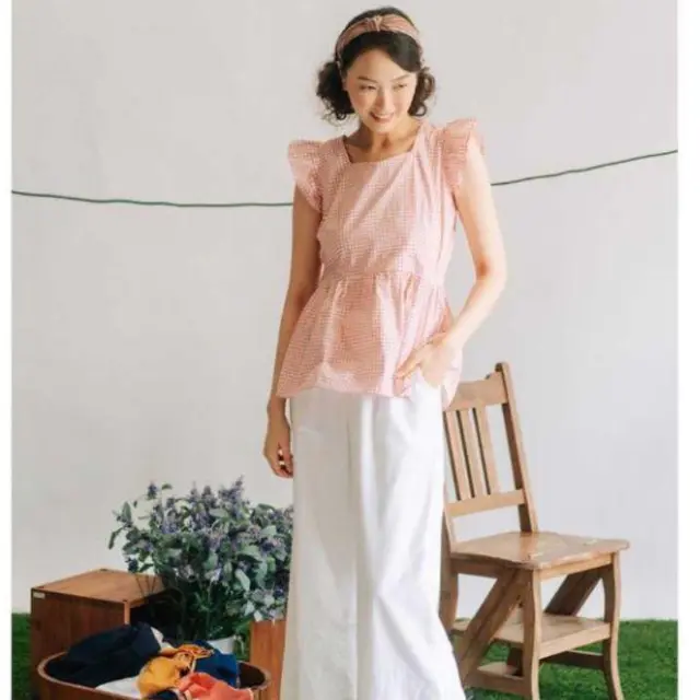 Outfit Stylish Untuk Rayakan Hari Valentine di Rumah