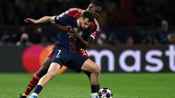 Penampilan tersebut membuat Kvaratskhelia kembali meraih penghargaan Man of the Match. Ini menjadi pencapaian ketiganya secara beruntun di fase gugur musim ini. (AFP/Anne-Christine)