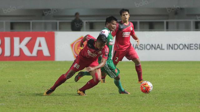 PS TNI vs Semen Padang