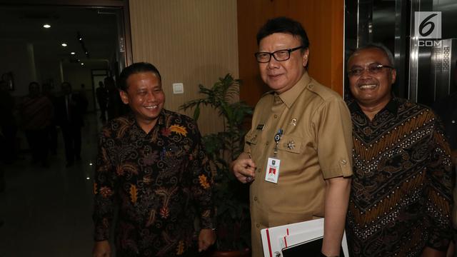 Cek Kesiapan Pilkada Serentak 2018, Mendagri Sambangi Kantor Bawaslu