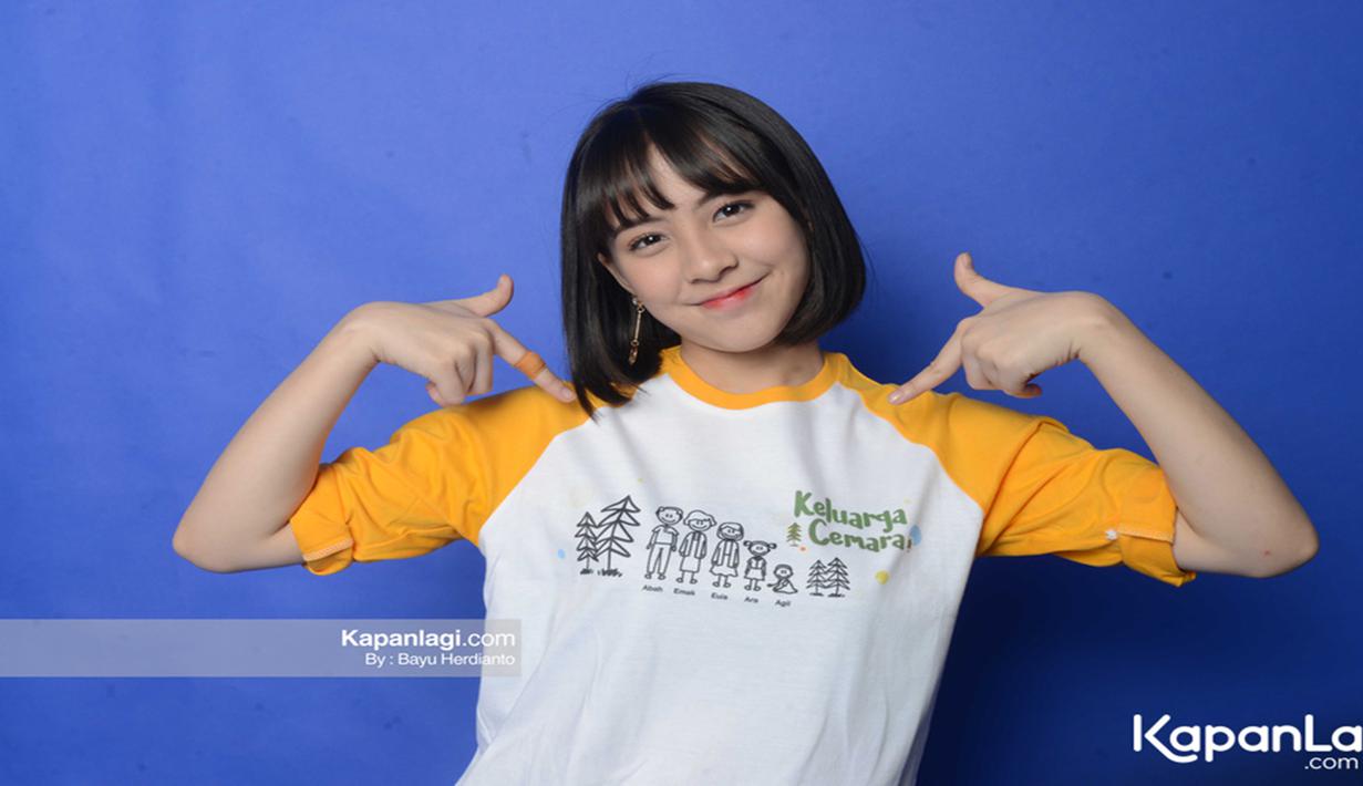  FOTO  Gaya  Imut Zara  JKT48  dengan Rambut  Pendek Berponi 