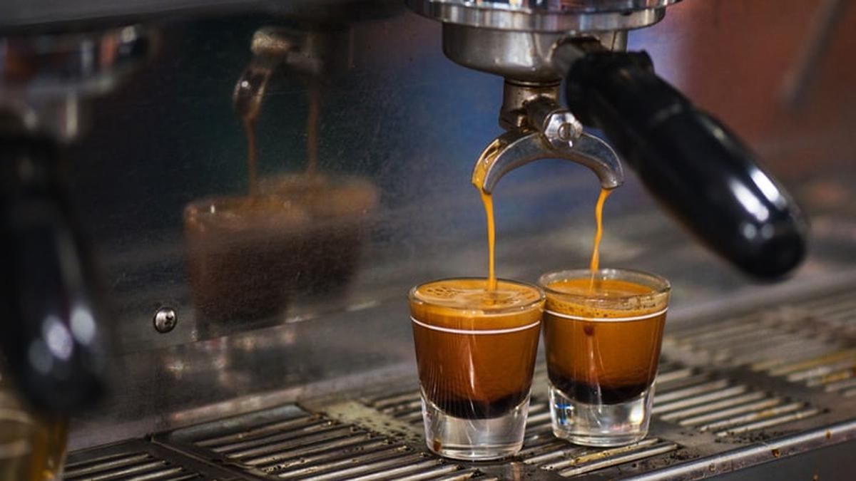 Cara Membuat Espresso yang Bagus Menurut Barista dan Owner Coffeeshop