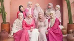 Rutin gelar arisan, anggota geng Butterfly yang terdiri dari 10 anggota ini makin kompak satu sama lainnya. Rata-rata anggotanya sudah jadi ibu, momen kumpul Geng Butterfly jarang kumpul dengan formasi lengkap. Saat arisan ke-8, ada 4 anggota yang berhalangan hadir, salah satunya adalah Wardah Maulina, Meski begitu, kebersamaan Geng Butterfly tetap terasa hangat. (Liputan6.com/IG/adindaamiraa)