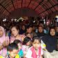 Para korban bencana alam di Bogor mengungsi di tempat lebih aman. (Liputan6.com/Achmad Sudarno)