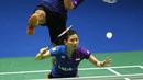 Pada babak semifinal, Praven/Debby sudah ditunggu lawan berat. Mereka harus berhadapan dengan unggulan pertama, Zhang Nan/Zhao Yunlei. (Reuters/Andrew Boyers)