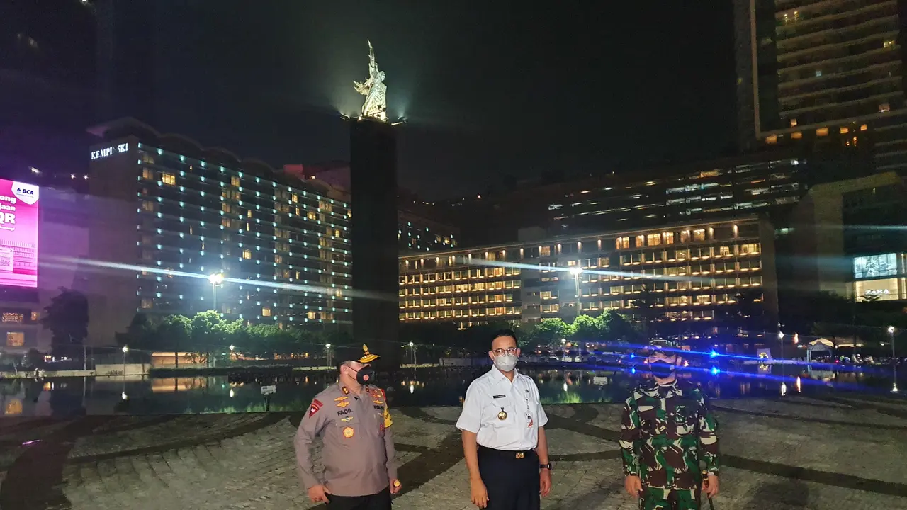 Gubernur DKI Jakarta, Anies Baswedan mengatakan pihaknya berhasil mengendalikan kerumunan masyarakat pada momentum malam takbiran hari Raya Idul Fitri 1442 Hijiriah di Jakarta.