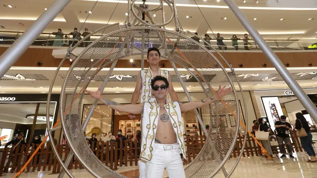 The Cardenas Brothers