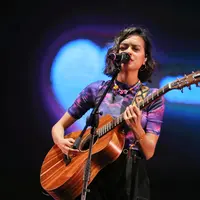 Eva Celia tampil di We The Fest. (Adrian Putra/Fimela.com)